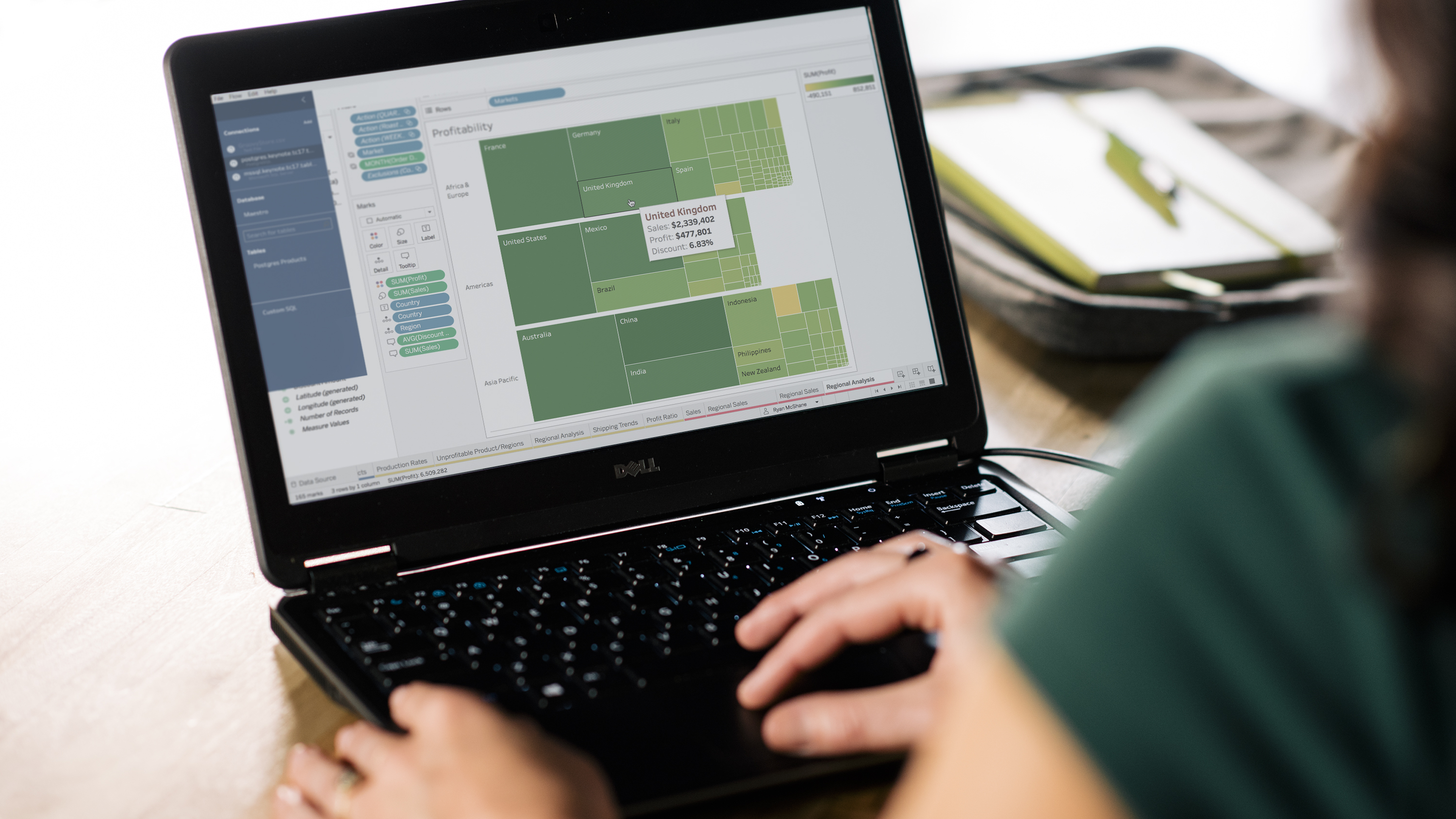 Tableau_PRC_HeroImage_Laptop1